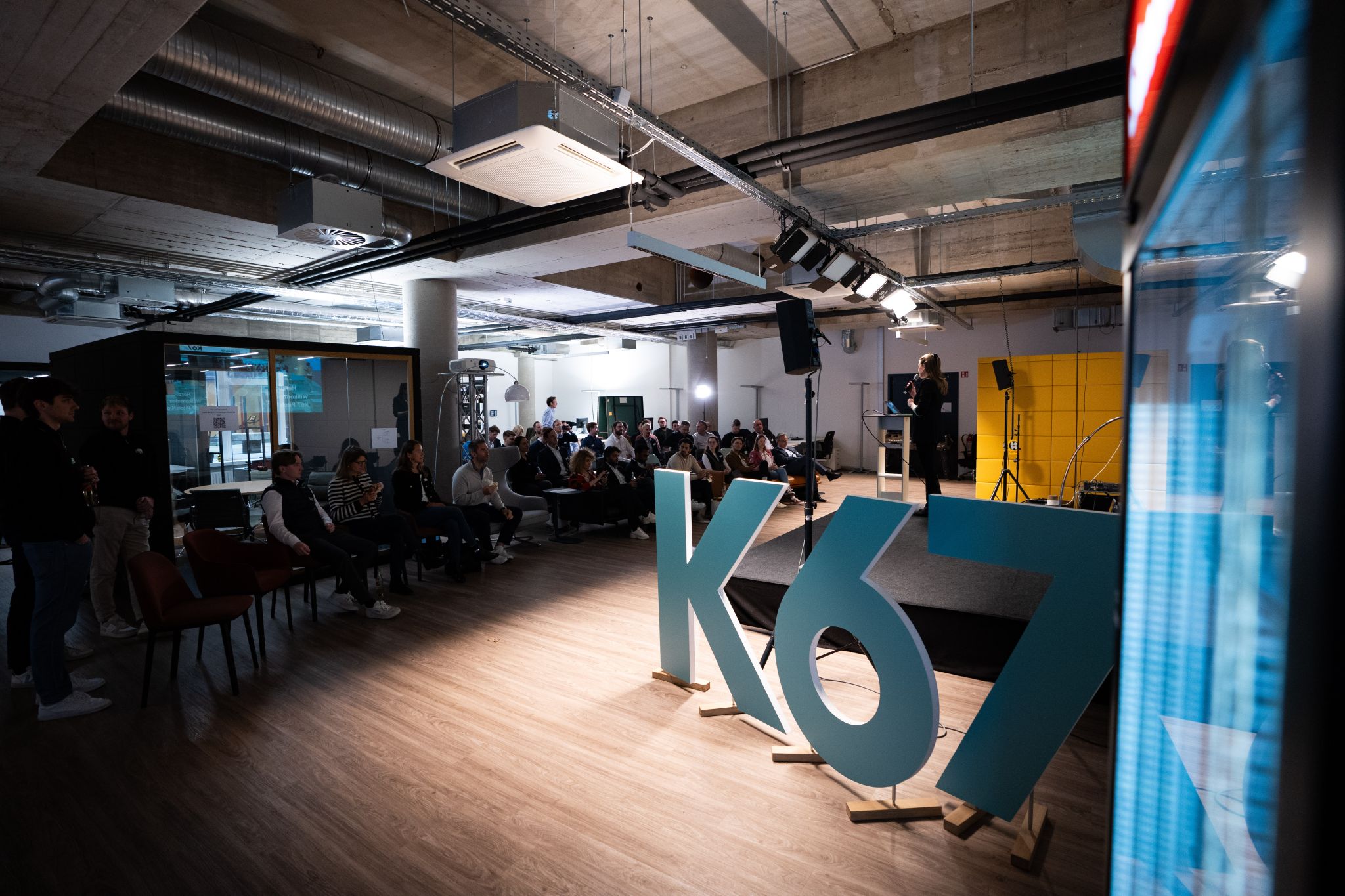 K67 Pitch Night